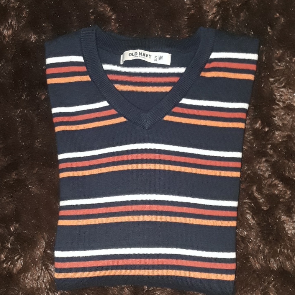 Old Navy V Neck Sweater - Picture 5 of 5